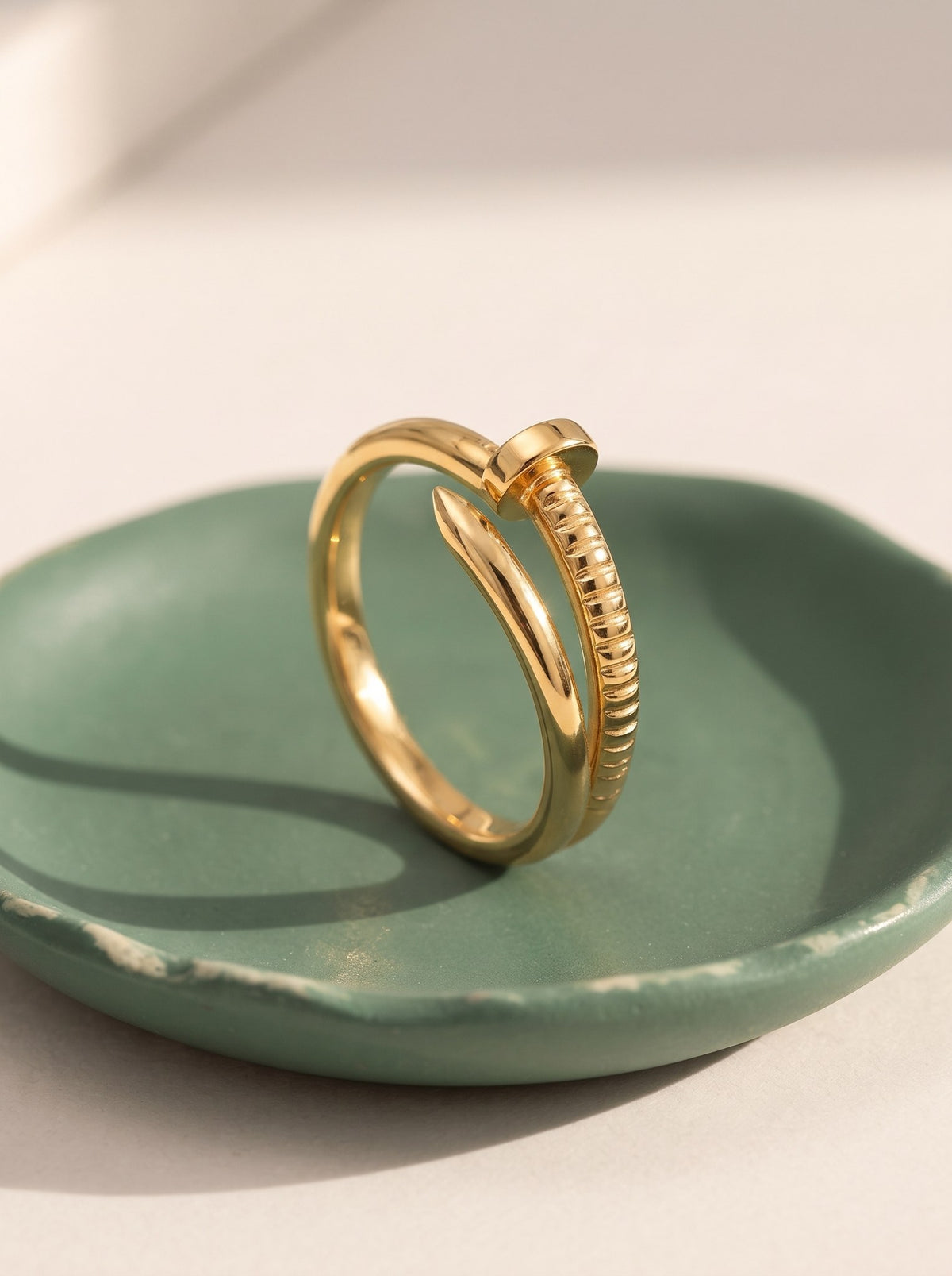 Anillo Espina Plateado · Lifestyle · Anturia