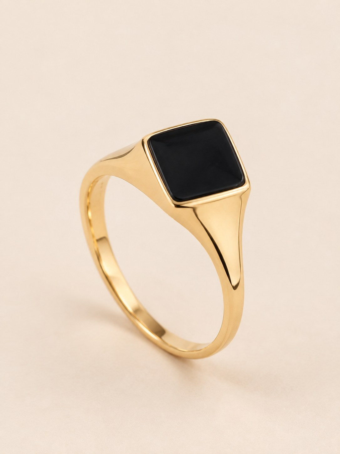Anillo Dorado Nacar Negro · Hero · Anturia