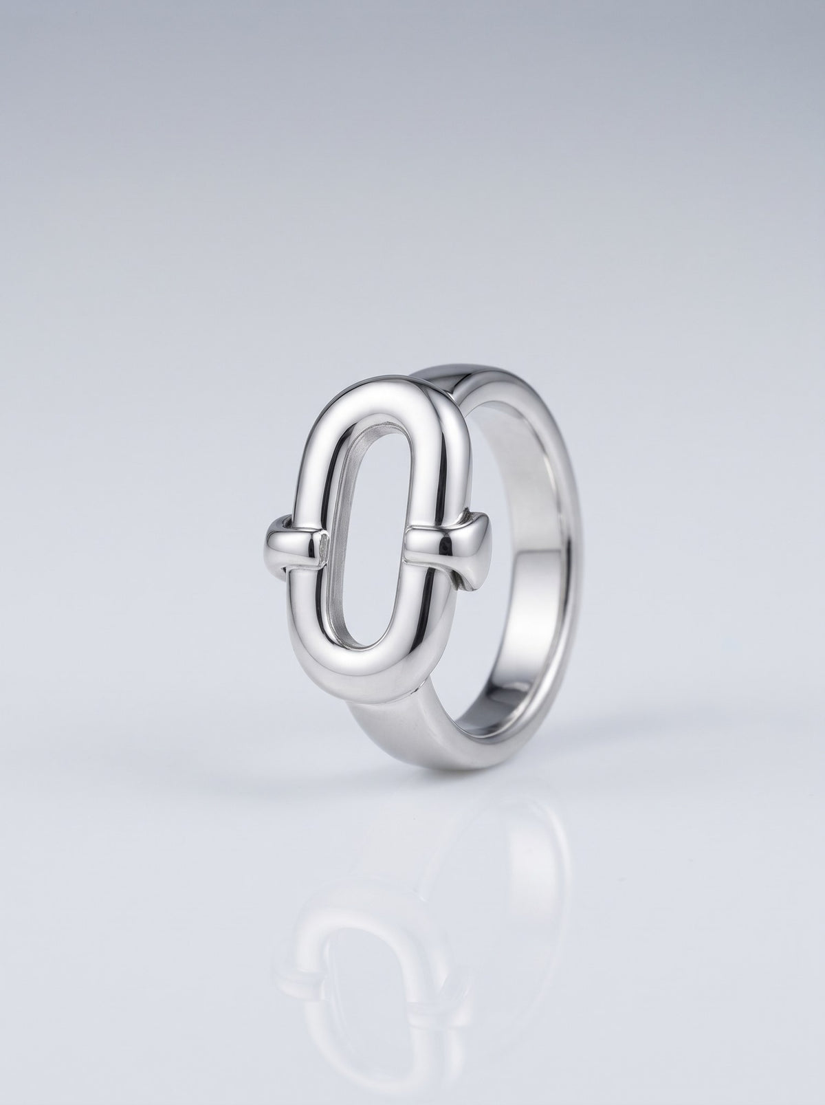 Anillo Eslabon Grande Plateado · Macro · Anturia