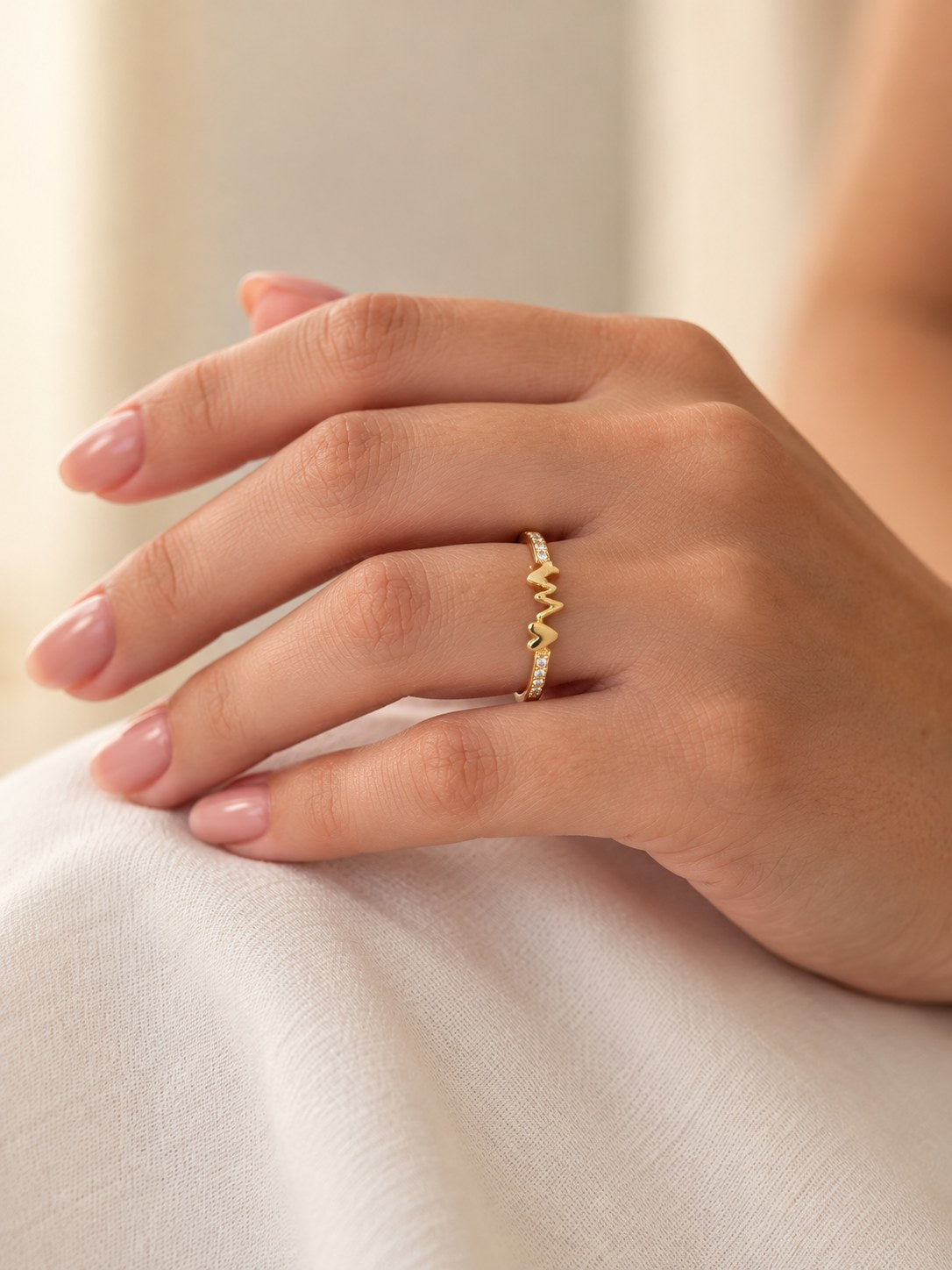 Anillo 3 Corazones Mini · Modelo · Anturia