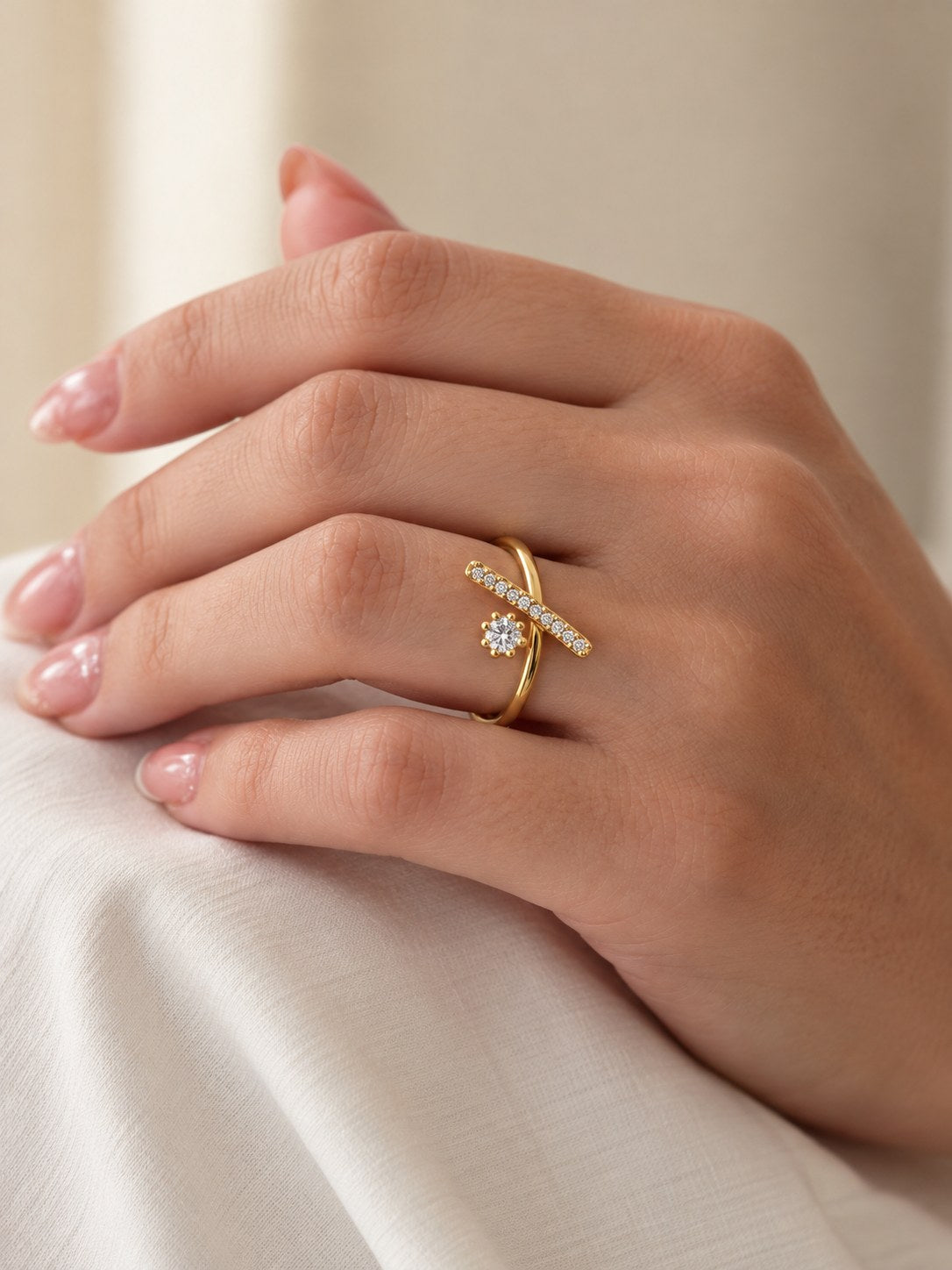 Anillo Lucero · Modelo · Anturia