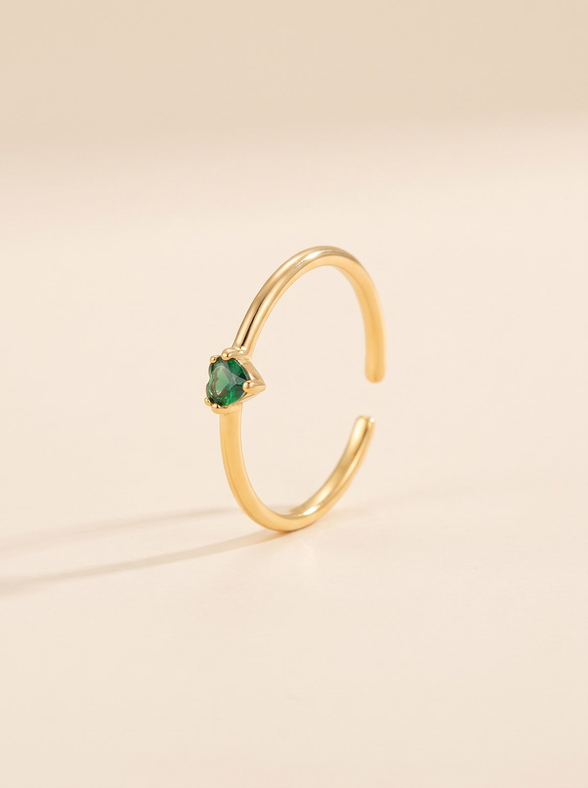 Anillo Corazon Mini Verde · Hero · Anturia