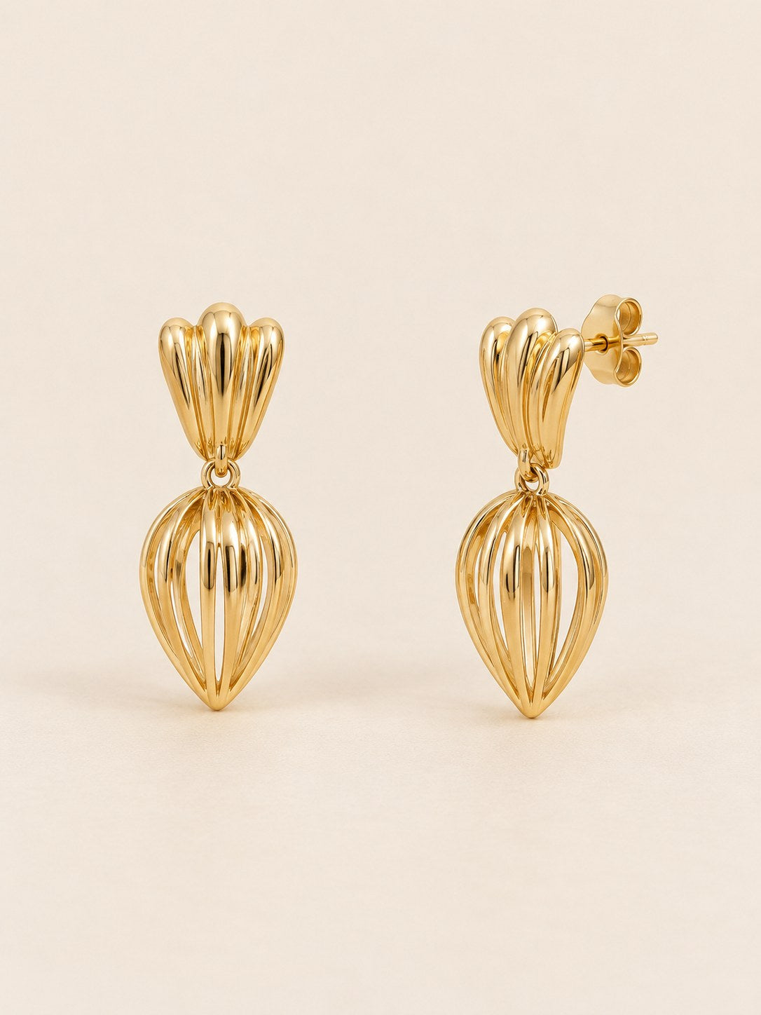 Arete Dije Dorado · Hero · Anturia