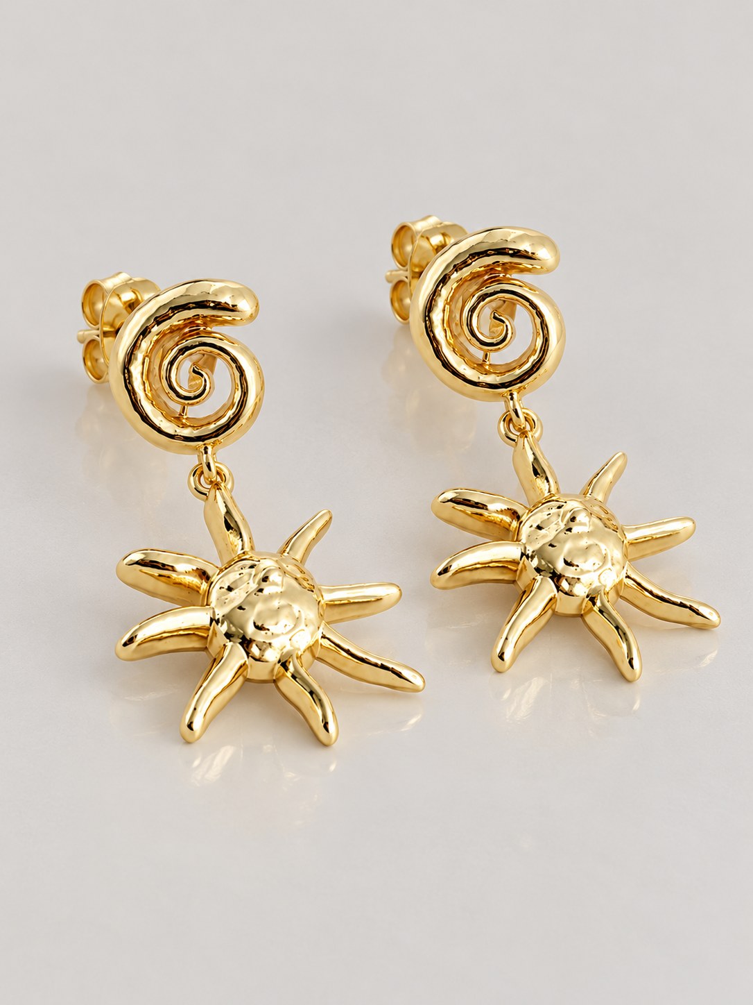 Arete Sol Espiral · Macro · Anturia