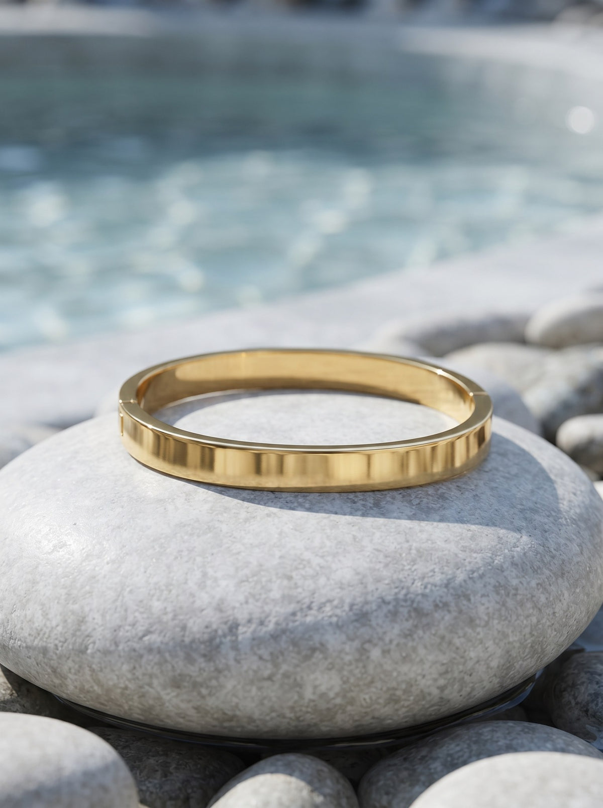 Brazalete Sencillo Dorado · Lifestyle · Anturia