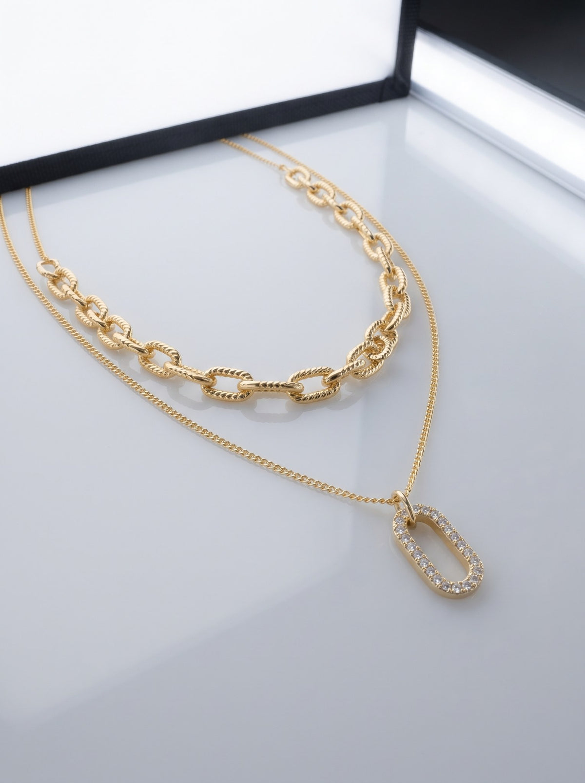 Collar Portal · Macro · Anturia