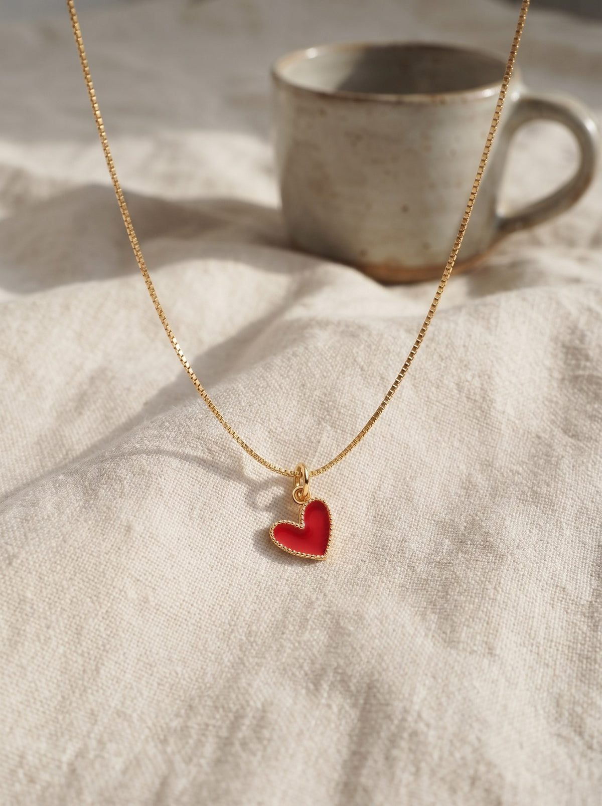 Collar Minimalist Corazon Rojo · Lifestyle · Anturia