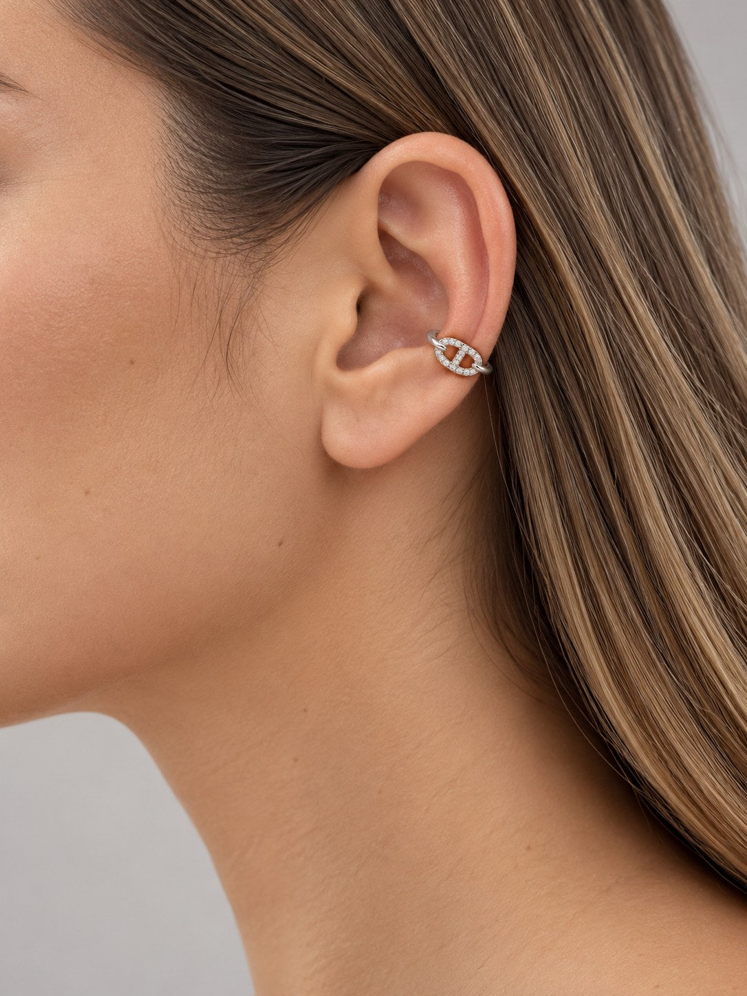 Earcuff Bejuco · Modelo · Anturia