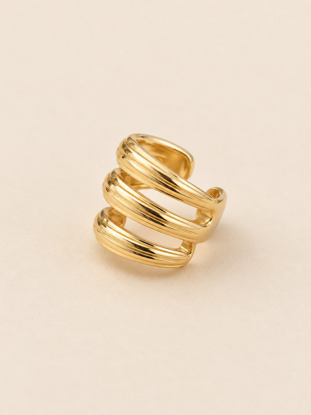 Earcuff 3 Lineas Dorado · Hero · Anturia