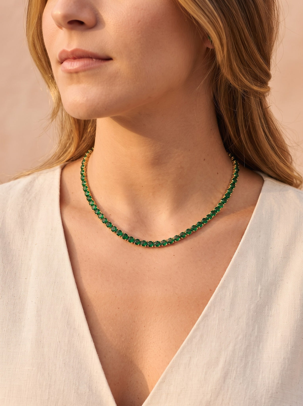 Gargantilla Tenis Verde Esmeralda · Modelo · Anturia