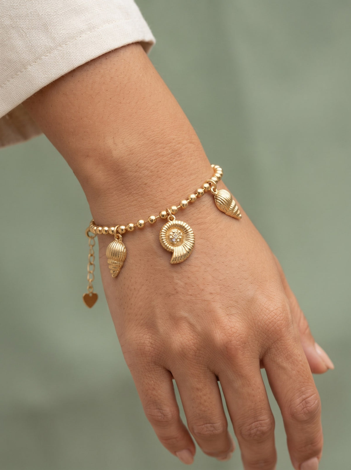 Pulsera Mar Dorado · Modelo · Anturia