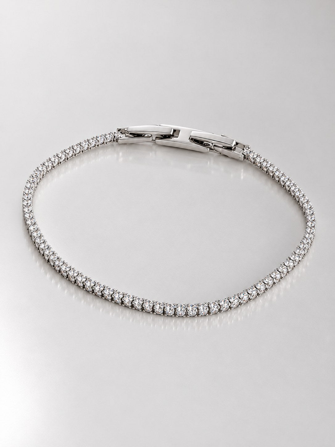 Pulsera Mini Tenis Plateada · Macro · Anturia